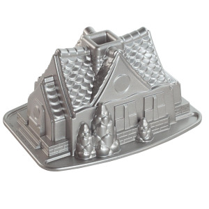 Molde Bundt Cake Gingerbread House Silver Nordic Ware