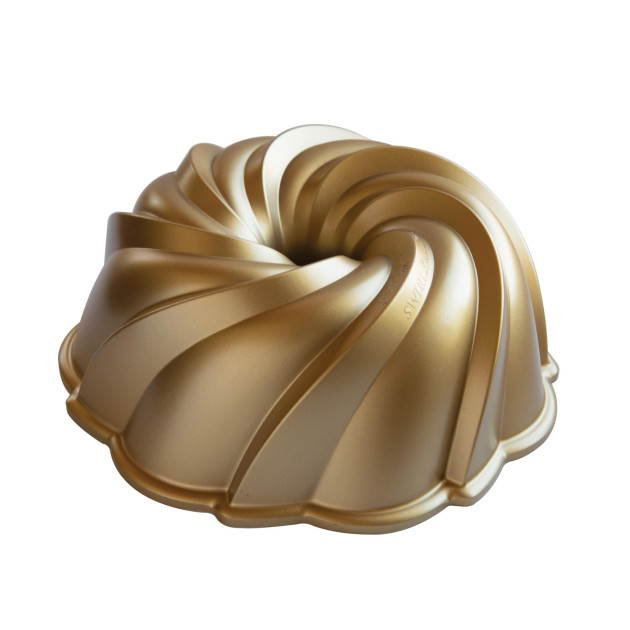 Molde Bundt Cake Swirl Gold Nordic Ware 